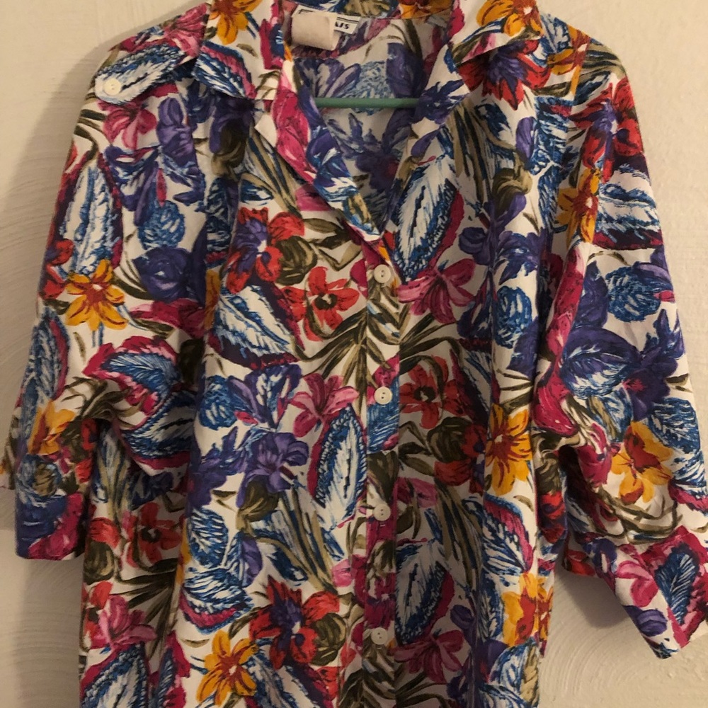 Cabrais Size 20 women'sbutton up top